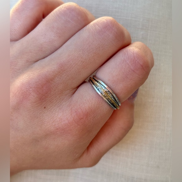 Silpada Float On Spinner Ring Two Tone - Picture 4 of 9